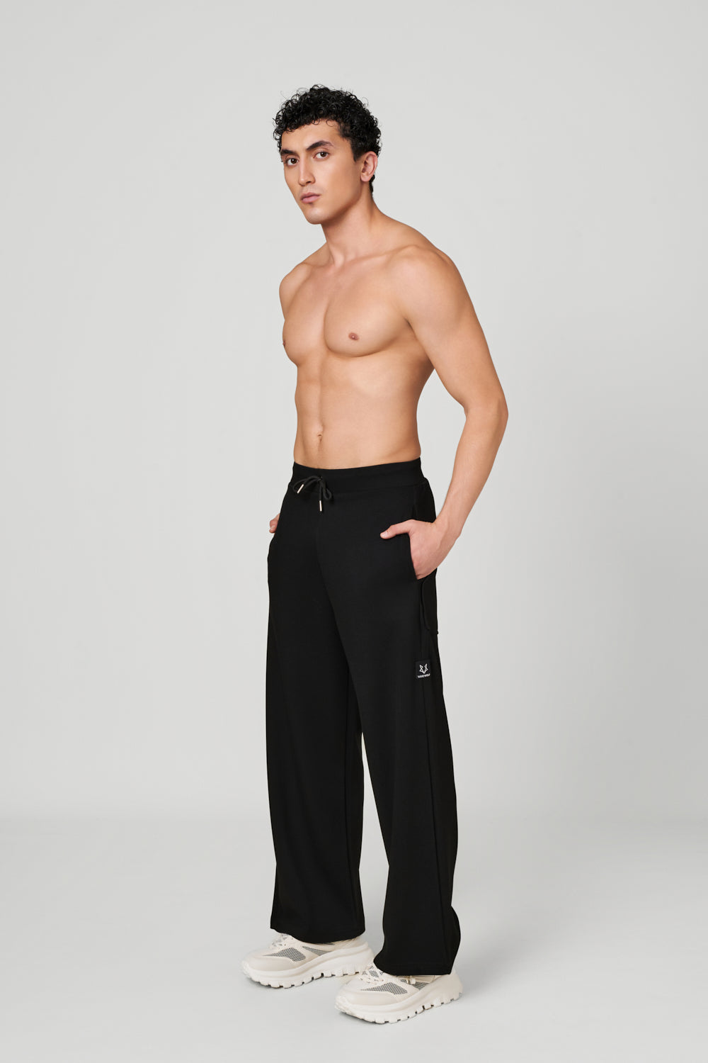 Phantom Track Pant - Regular Fit Black