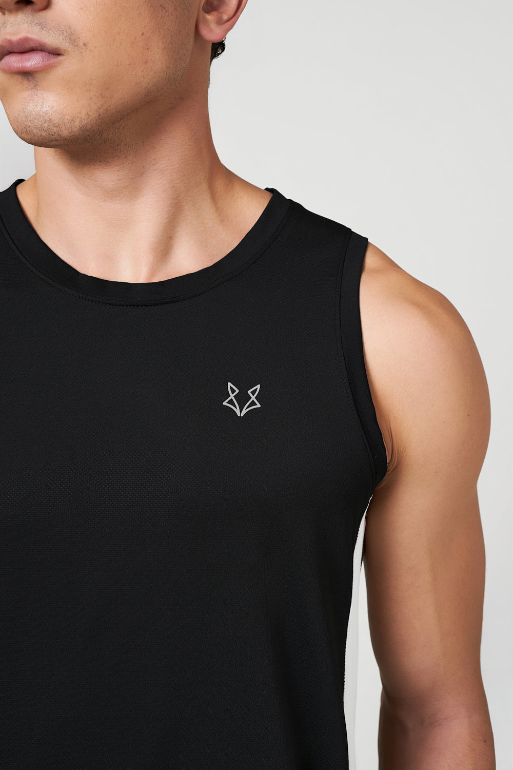 Vein AlphaDri Training Tank Top in Black – Regular Fit for training or everyday wear