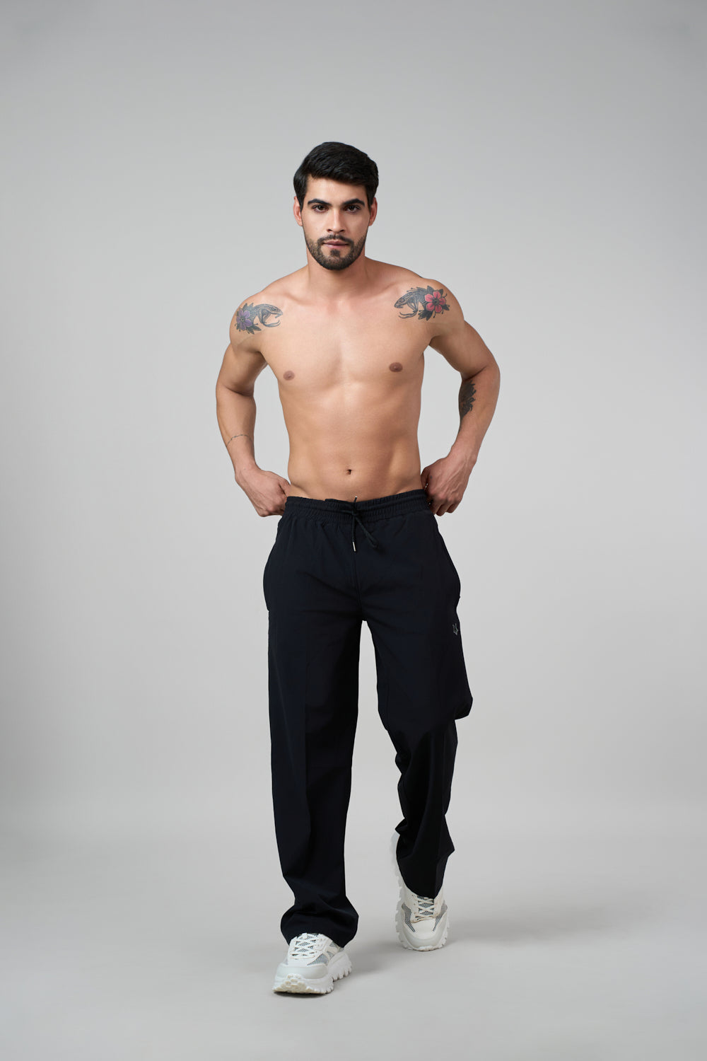 Savanna Relaxed Fit Nylon Trackpant Black