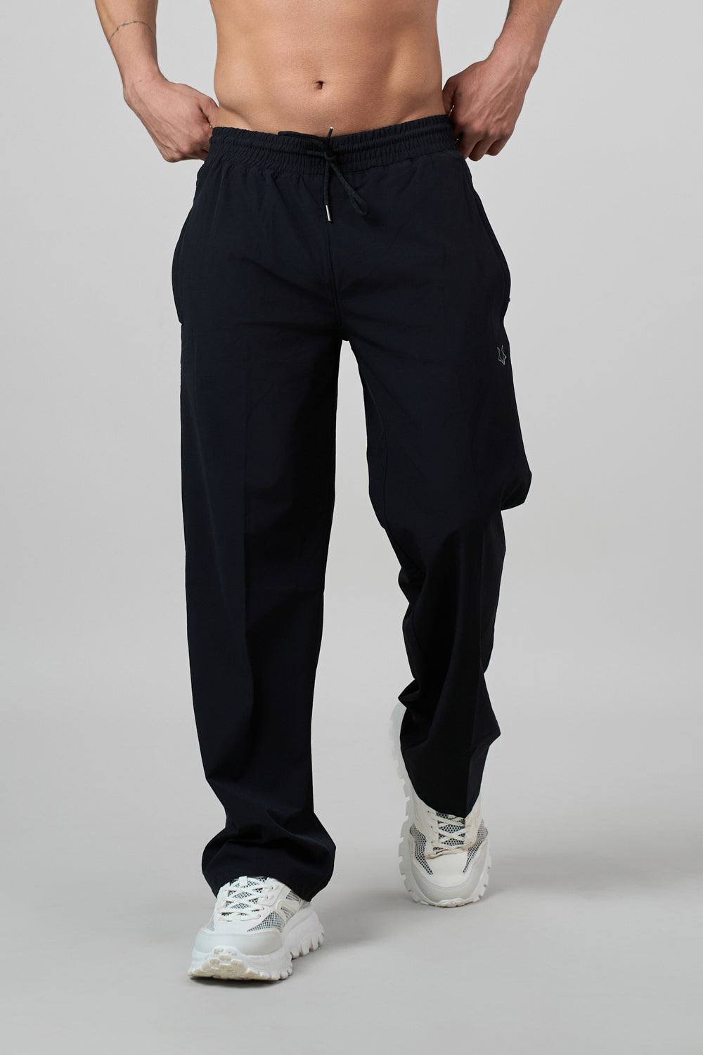 Savanna Relaxed Fit Nylon Trackpant Black