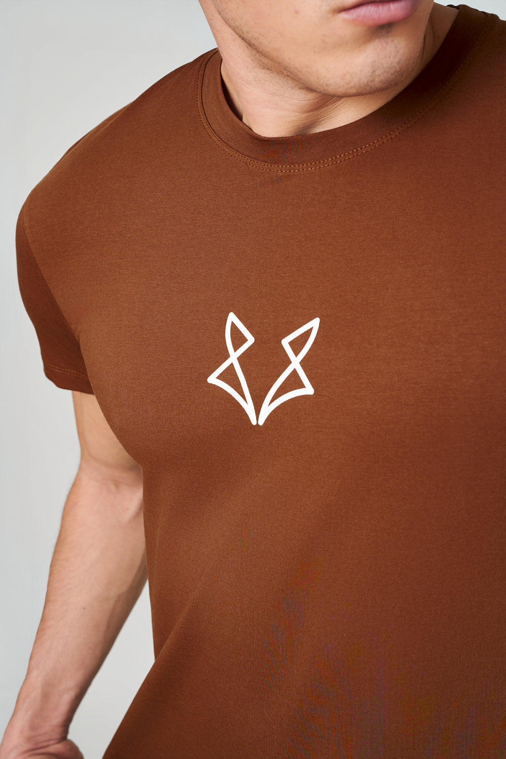 Spot WolfKnit Sportswear Crewneck in Brown – Regular Fit for training or everyday wear