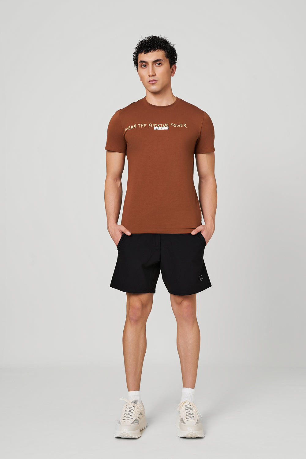 The Statement WolfKnit Sportswear Crewneck in Brown – Regular Fit for training or everyday wear